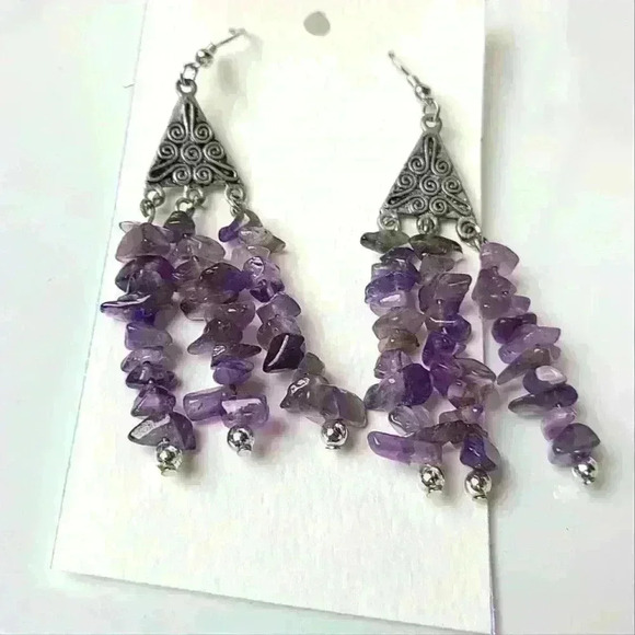 Silver tone amethyst vintage earrings - Picture 12 of 12